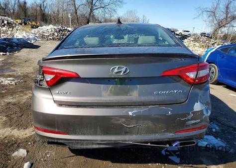 2016 Hyundai Sonata Sport z USA, uszkodzony, nr VIN 5NPE34AF6GH435299